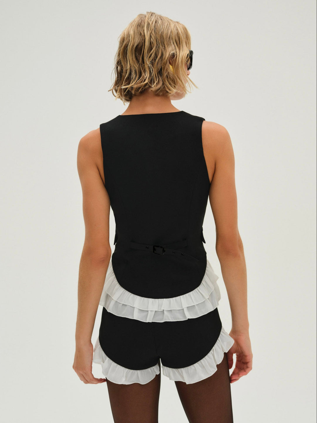 Noemie Vest — Black - Image 4
