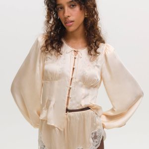 Betsy Bow Blouse — Pale Peach