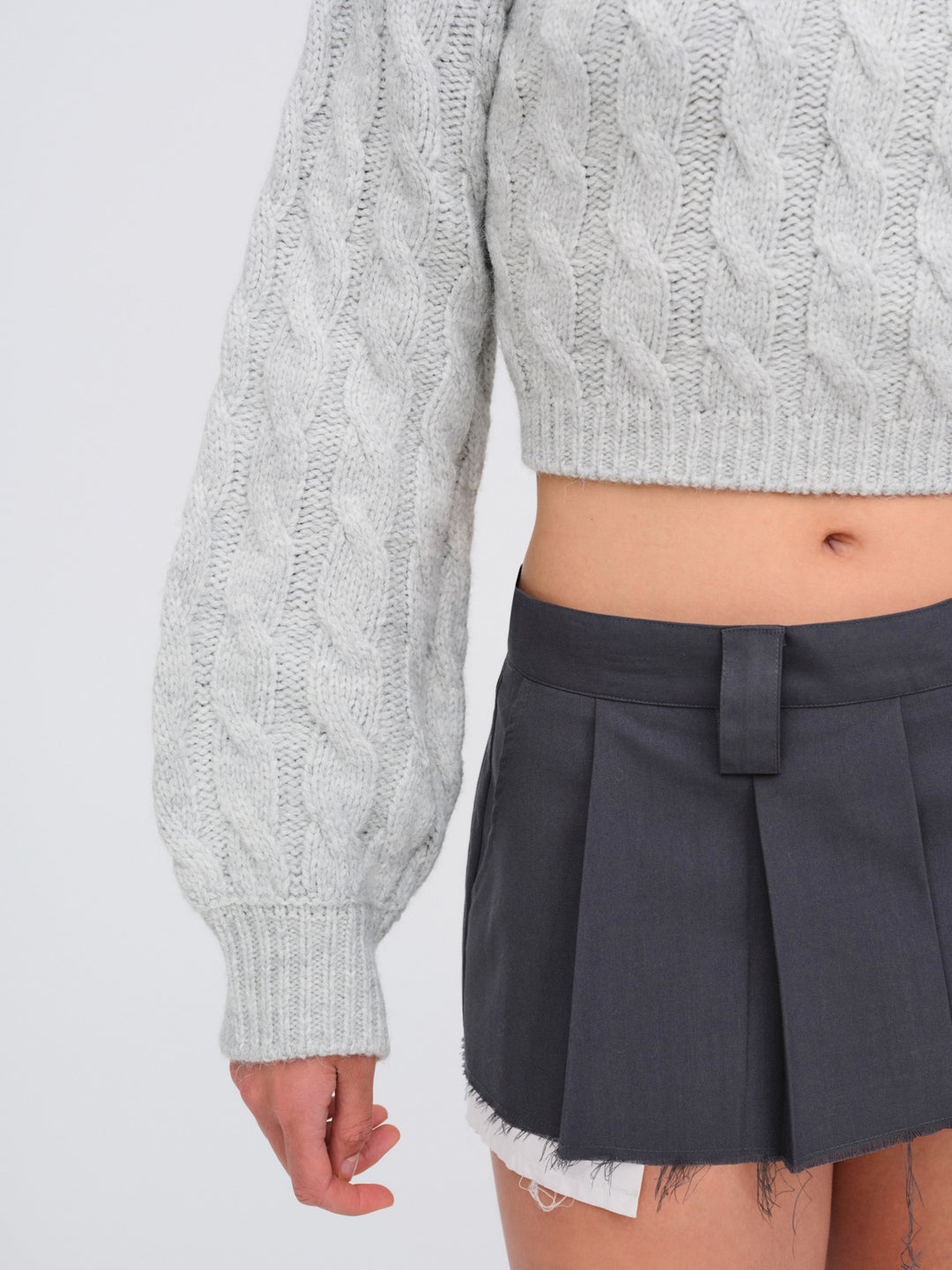 Lise Chunky Sweater — Grey - Image 4