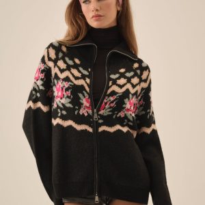 Ski Lodge Zip-Up Sweater — Black