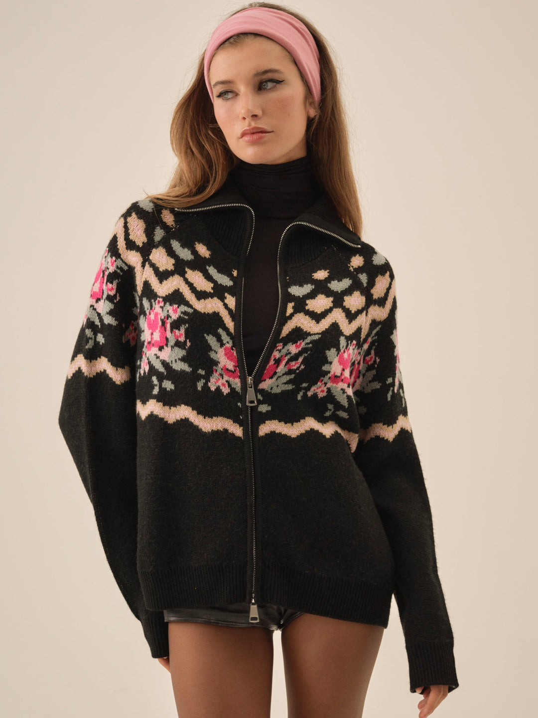 Ski Lodge Zip-Up Sweater — Black