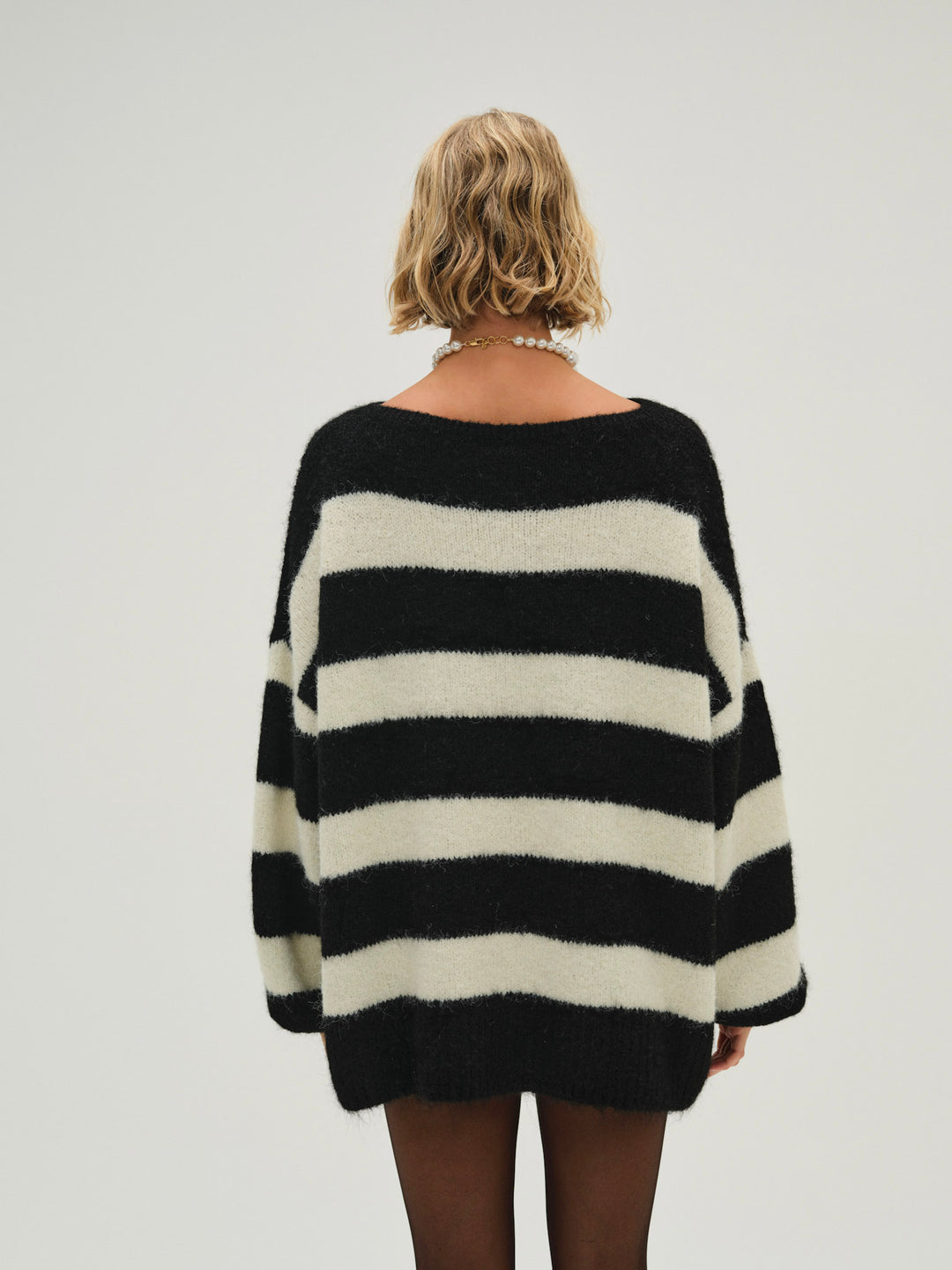 Meggy Oversized Sweater — Black - Image 3