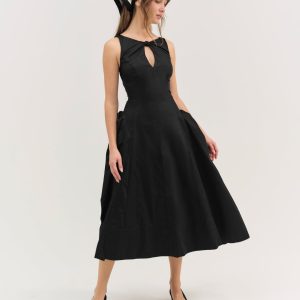 Evanie Structured Midi Dress — Black