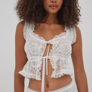Antique Store Lace Top — White